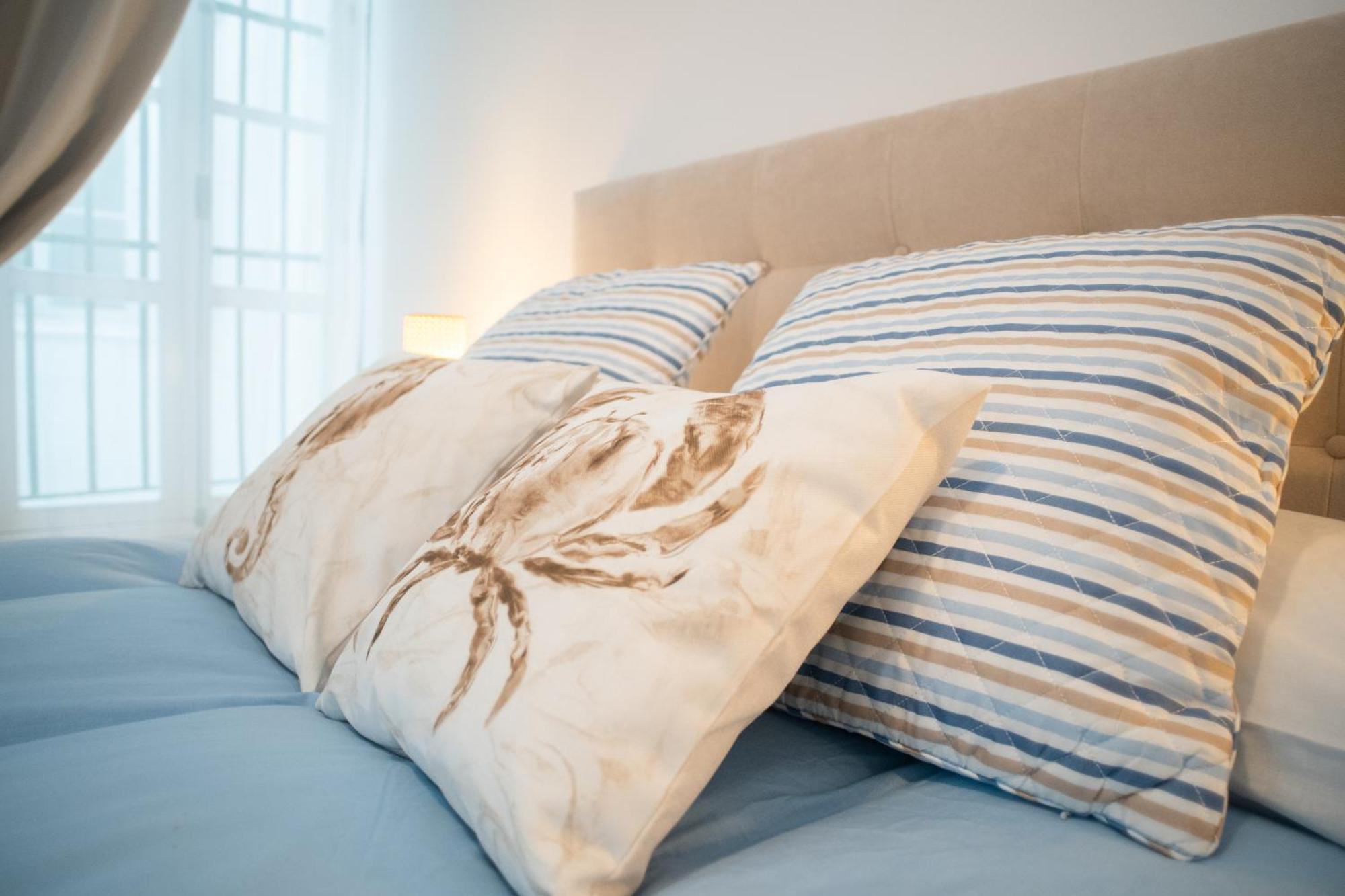 Apartamento Encarnacion Playa Caleta Cadiz Bagian luar foto