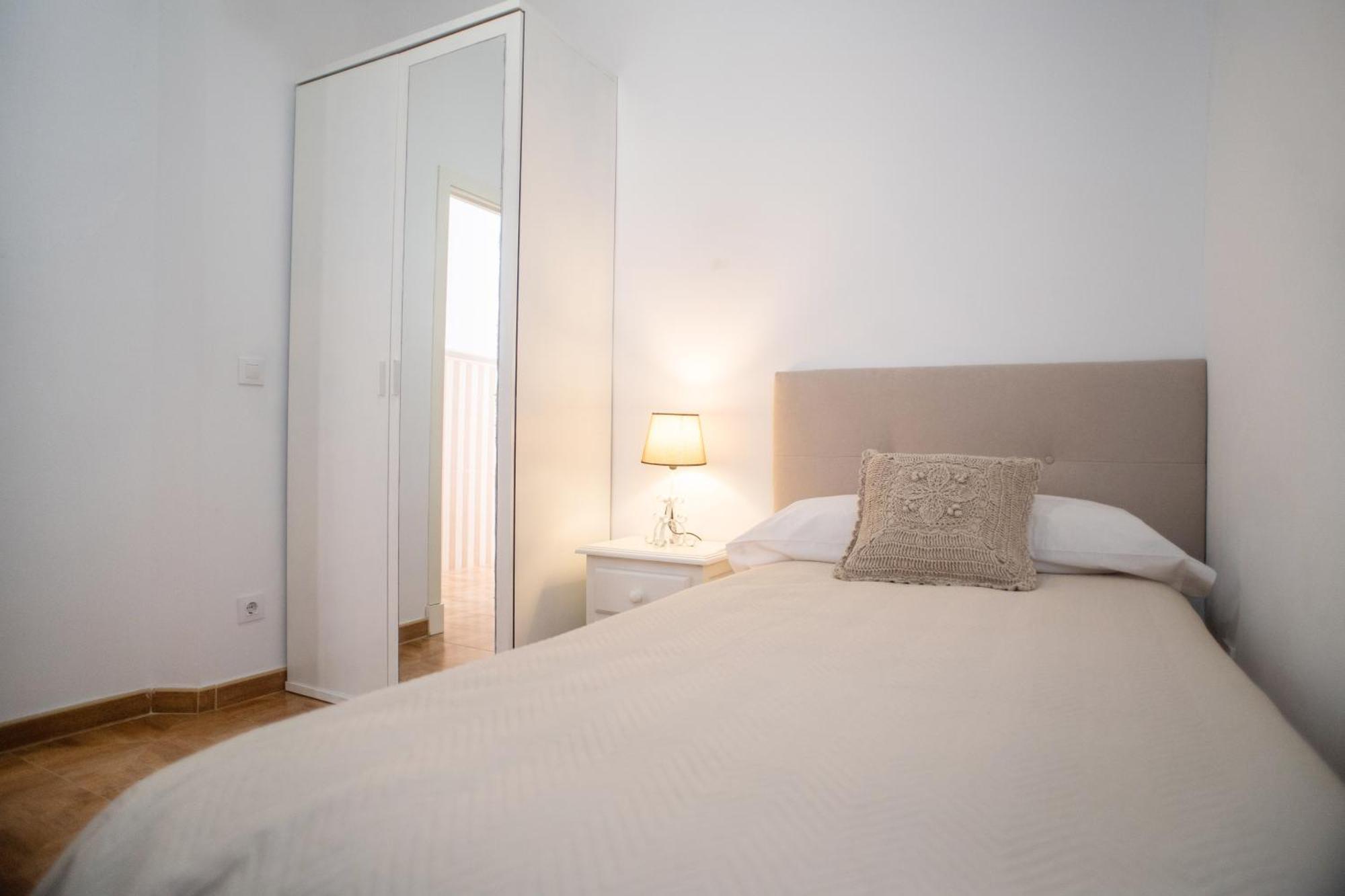 Apartamento Encarnacion Playa Caleta Cadiz Bagian luar foto
